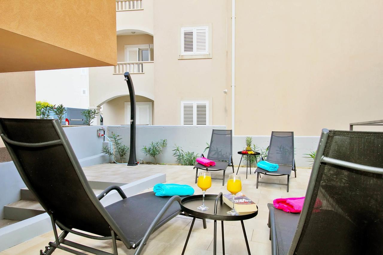 Bacan Family Apartments 察夫塔特 外观 照片