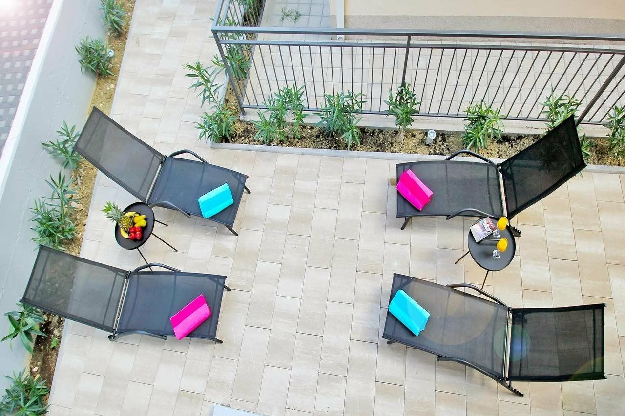 Bacan Family Apartments 察夫塔特 外观 照片